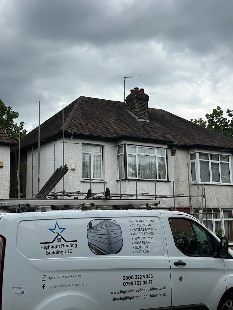 Gutter repair work in Hampshire — photo 5